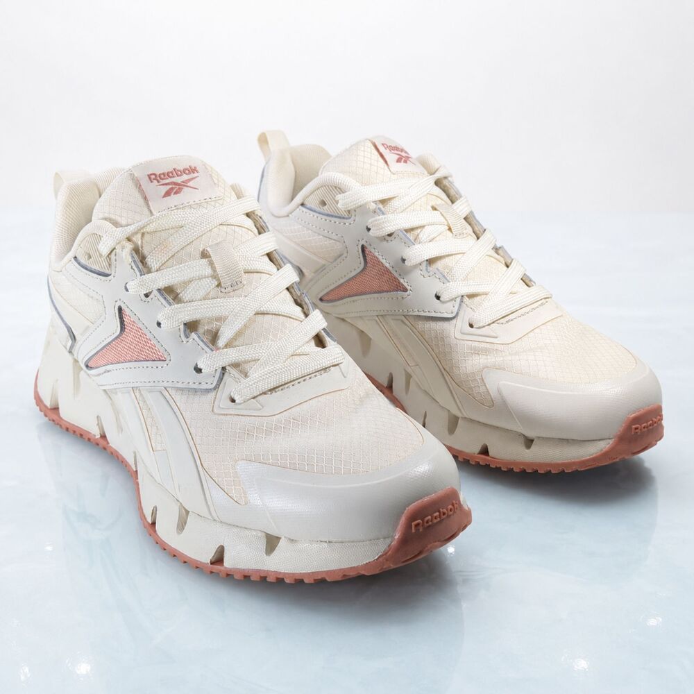 Reebok Women’s Zig Dynamica Sneakers Size 9 White Pink Training Shoes
